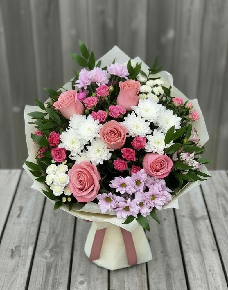 Букет цветов из: Альстромерии, Гвоздики, Розы и Хризантемы в Славгороде