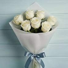 Букет 7 Белых роз Эдлесс Лав в Славгороде