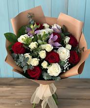 Букет цветов из:  Розы и Альстромерии в Славгороде