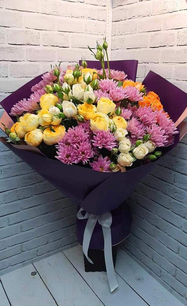 Букет цветов из: Хризантемы и Розы в Славгороде