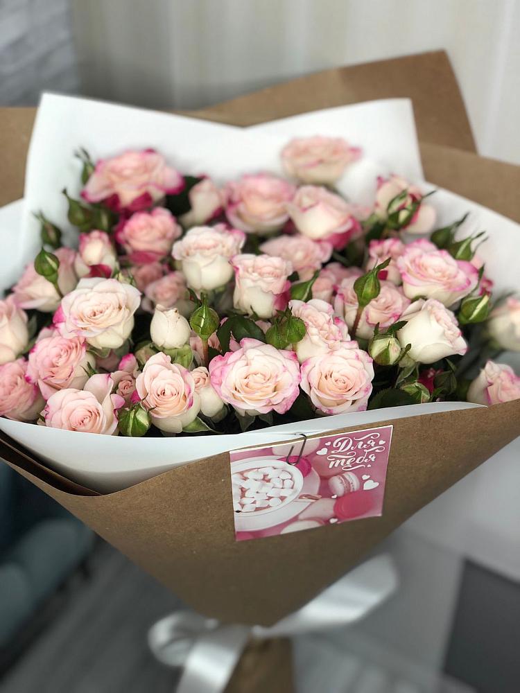 Букет цветов из: Розы в Славгороде