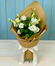 Букет цветов из:  Хризантемы и Лизиантусы в Славгороде