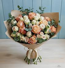 Букет цветов из:  Альстромерии и Розы в Славгороде