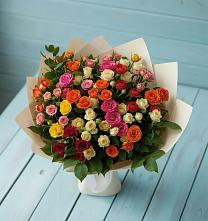 Букет Микс из разноцветных кустовых роз в Славгороде